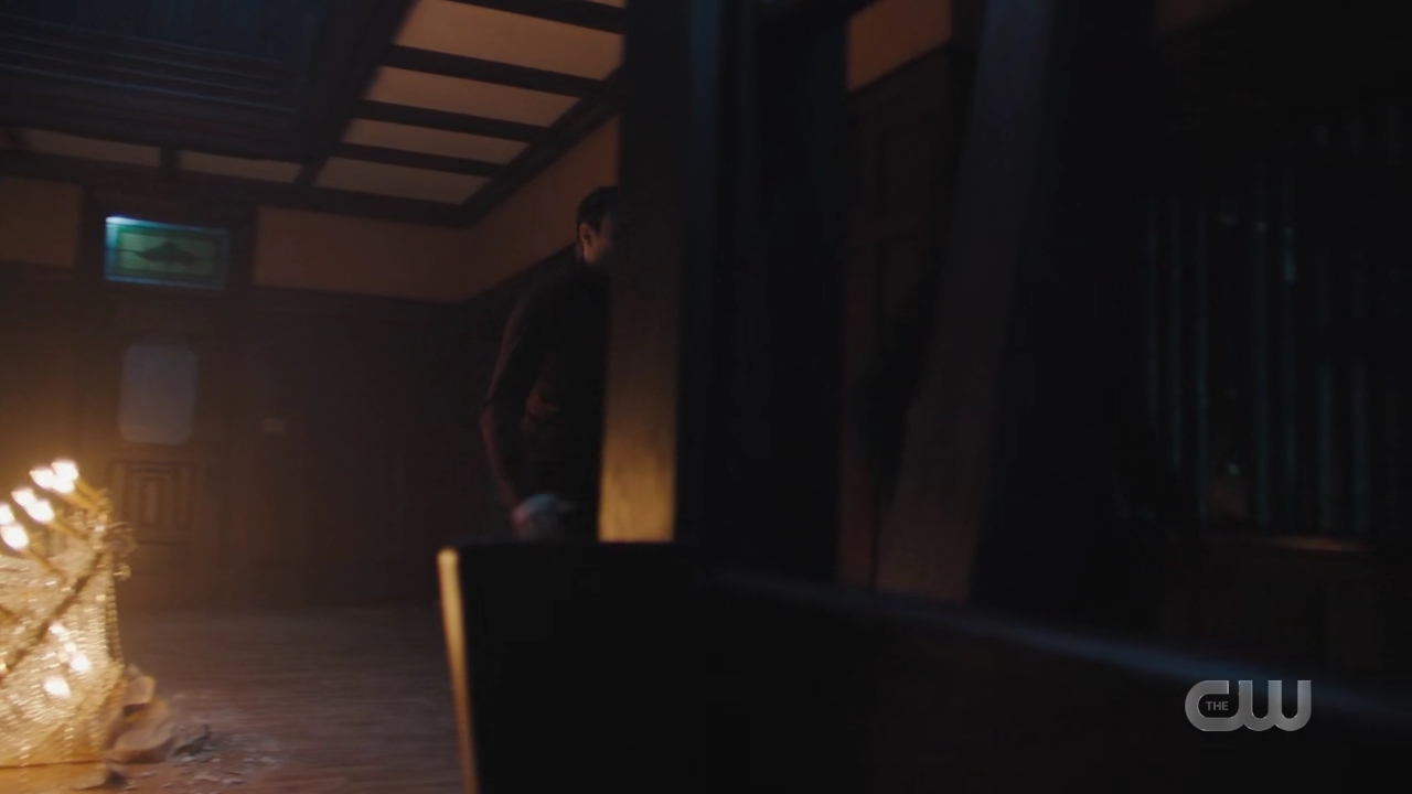 charmed-online-dot-nl_Charmed4x08Unveiled1313.jpg
