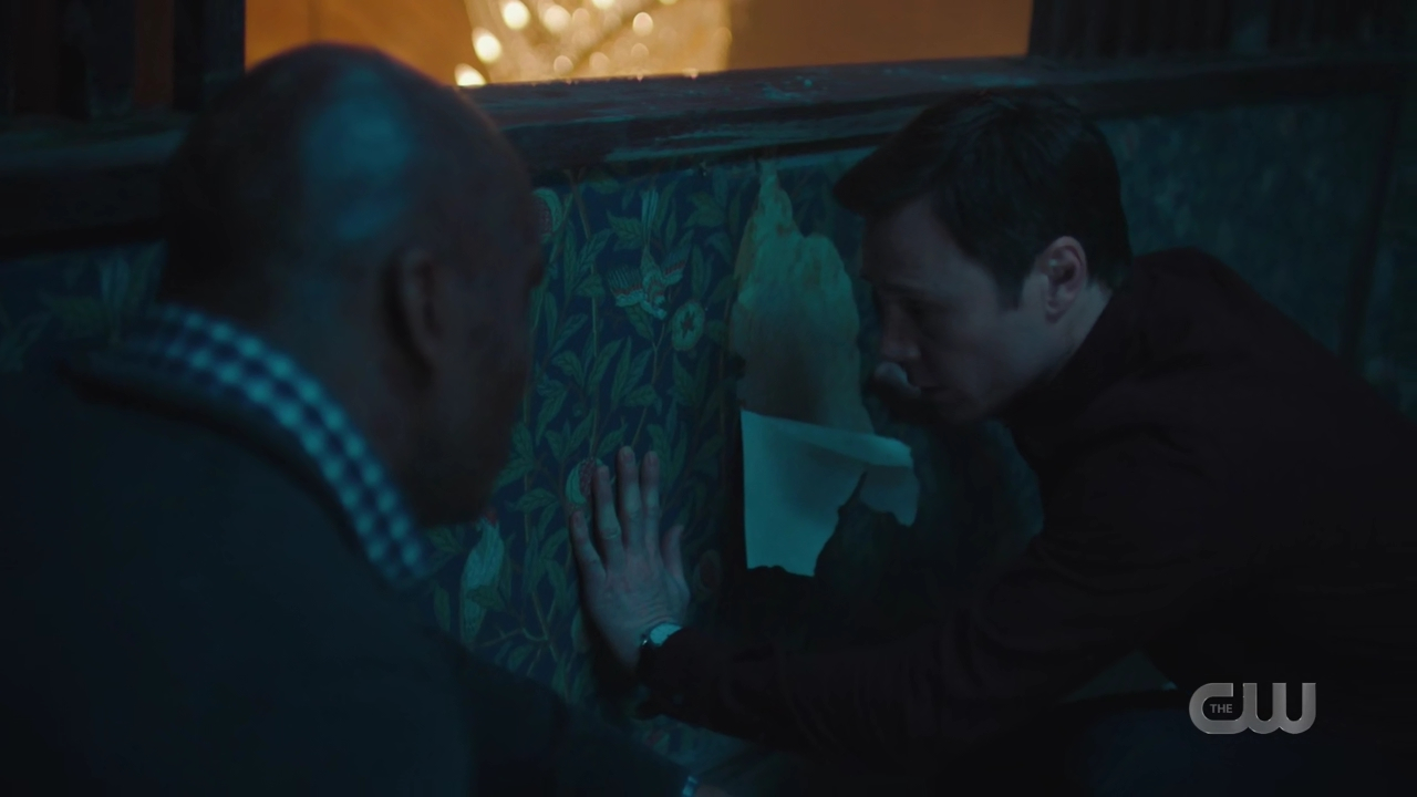 charmed-online-dot-nl_Charmed4x08Unveiled1324.jpg