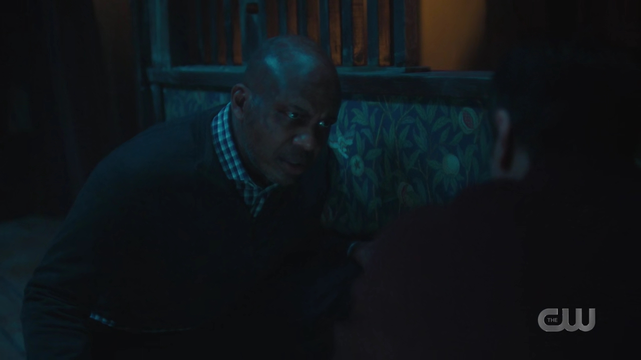 charmed-online-dot-nl_Charmed4x08Unveiled1327.jpg