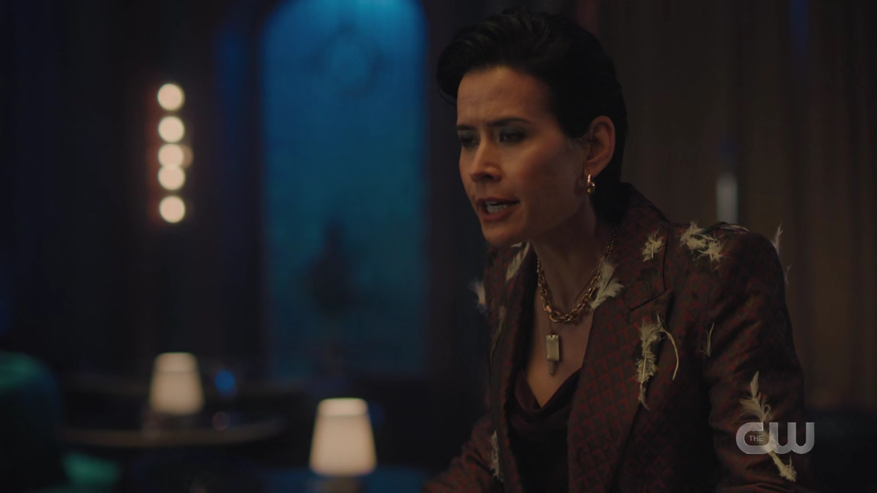 charmed-online-dot-nl_Charmed4x08Unveiled1417.jpg