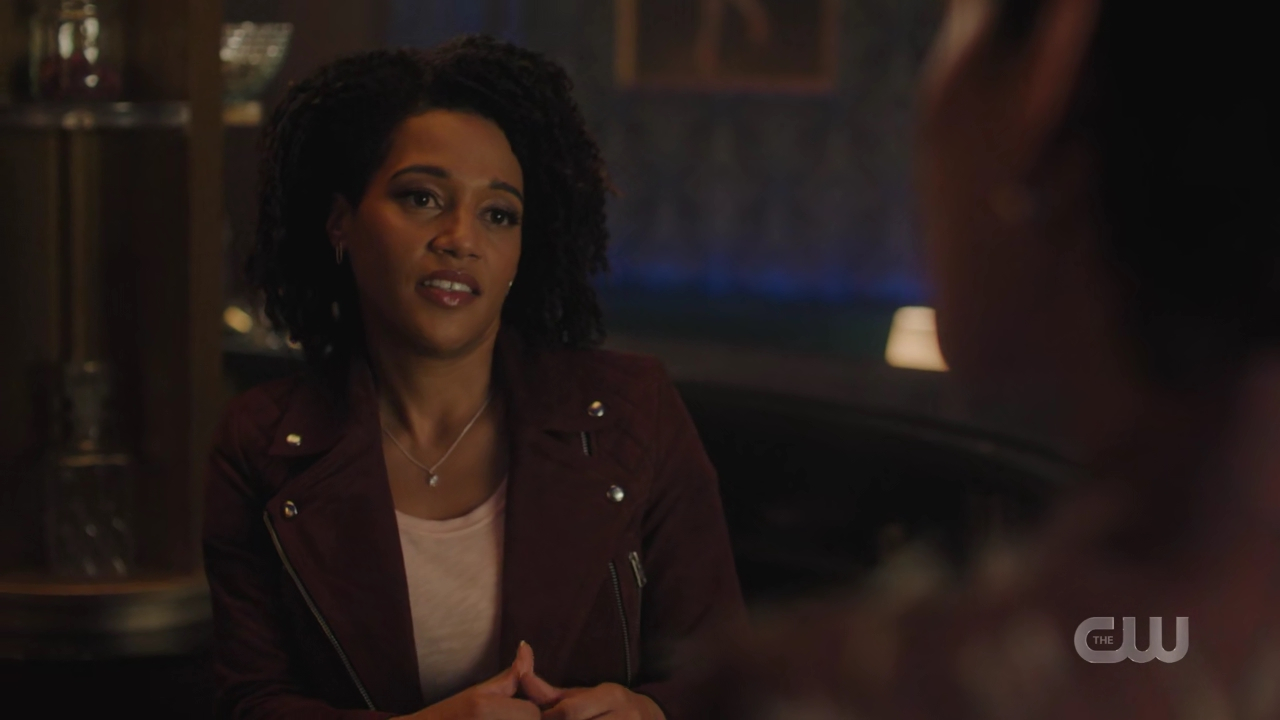 charmed-online-dot-nl_Charmed4x08Unveiled1439.jpg