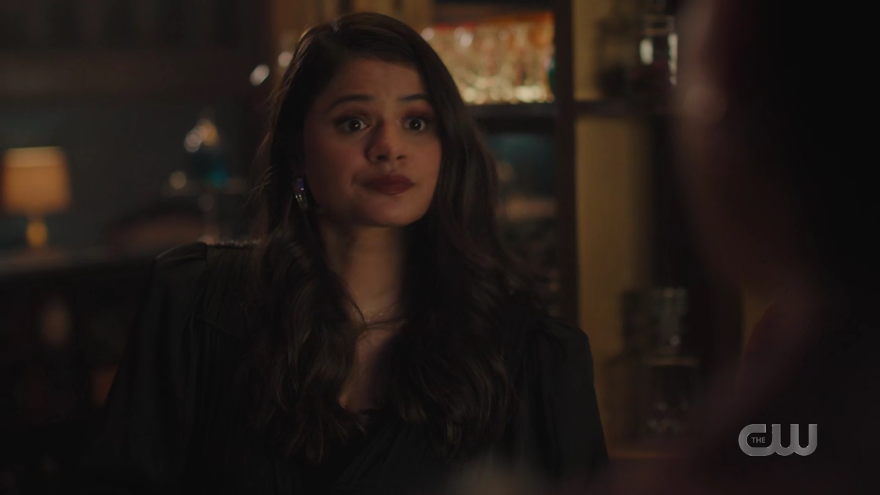 charmed-online-dot-nl_Charmed4x08Unveiled1450.jpg
