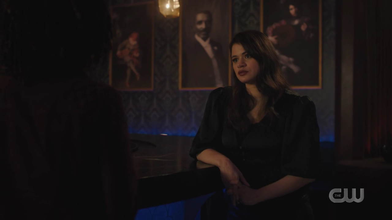 charmed-online-dot-nl_Charmed4x08Unveiled1501.jpg
