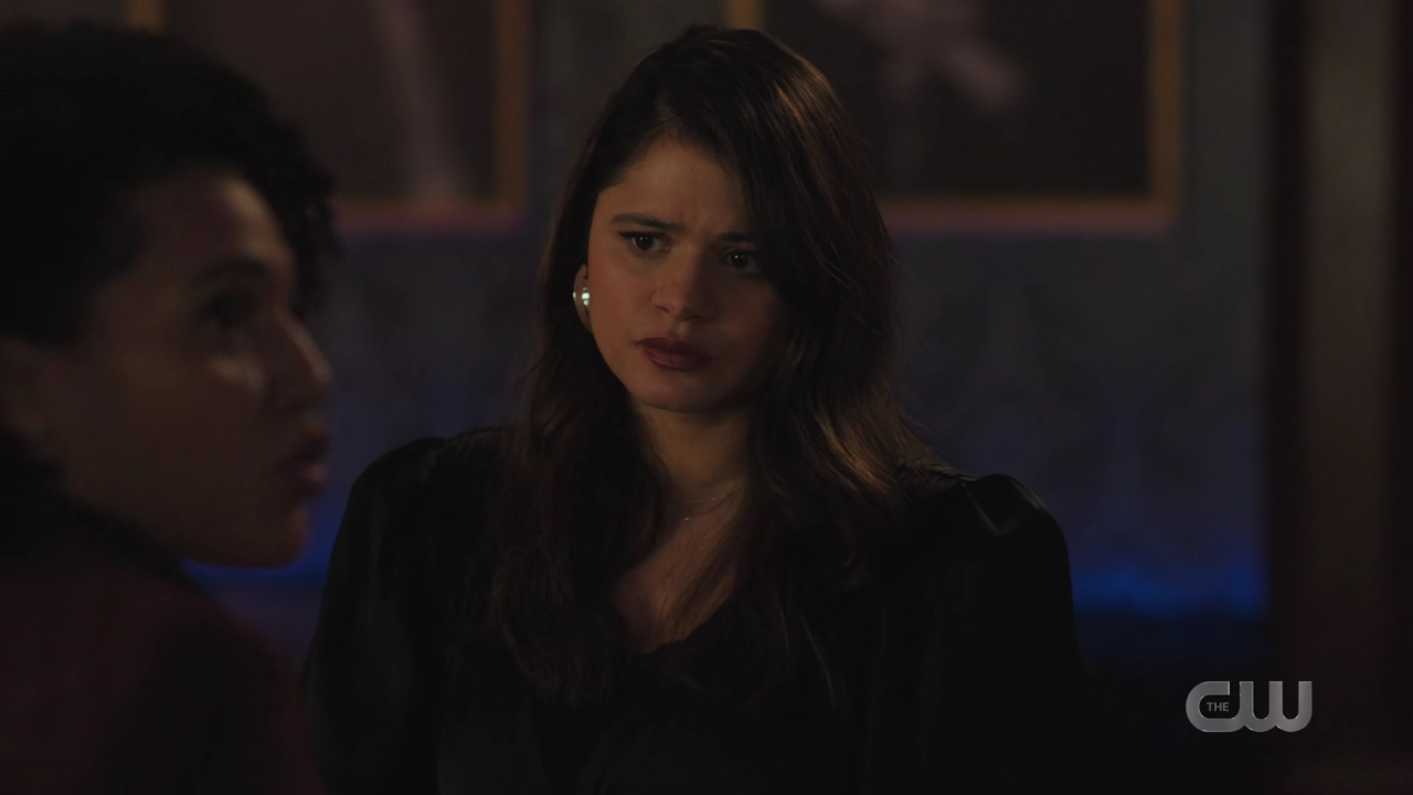 charmed-online-dot-nl_Charmed4x08Unveiled1516.jpg