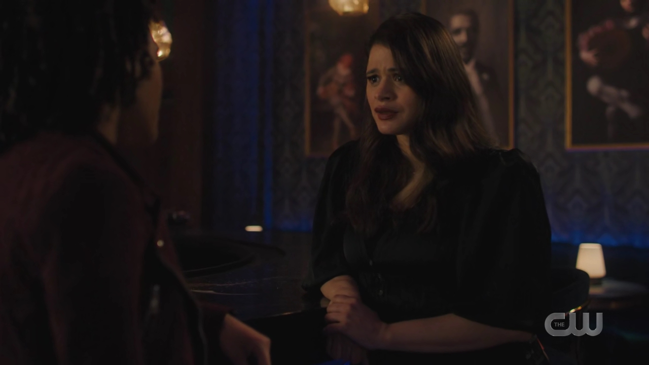 charmed-online-dot-nl_Charmed4x08Unveiled1557.jpg