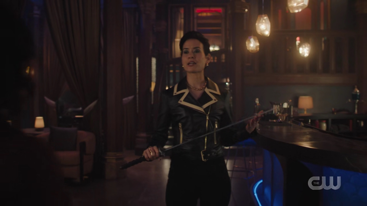charmed-online-dot-nl_Charmed4x08Unveiled1568.jpg