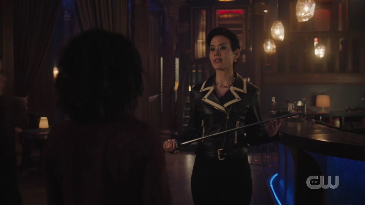 charmed-online-dot-nl_Charmed4x08Unveiled1569.jpg