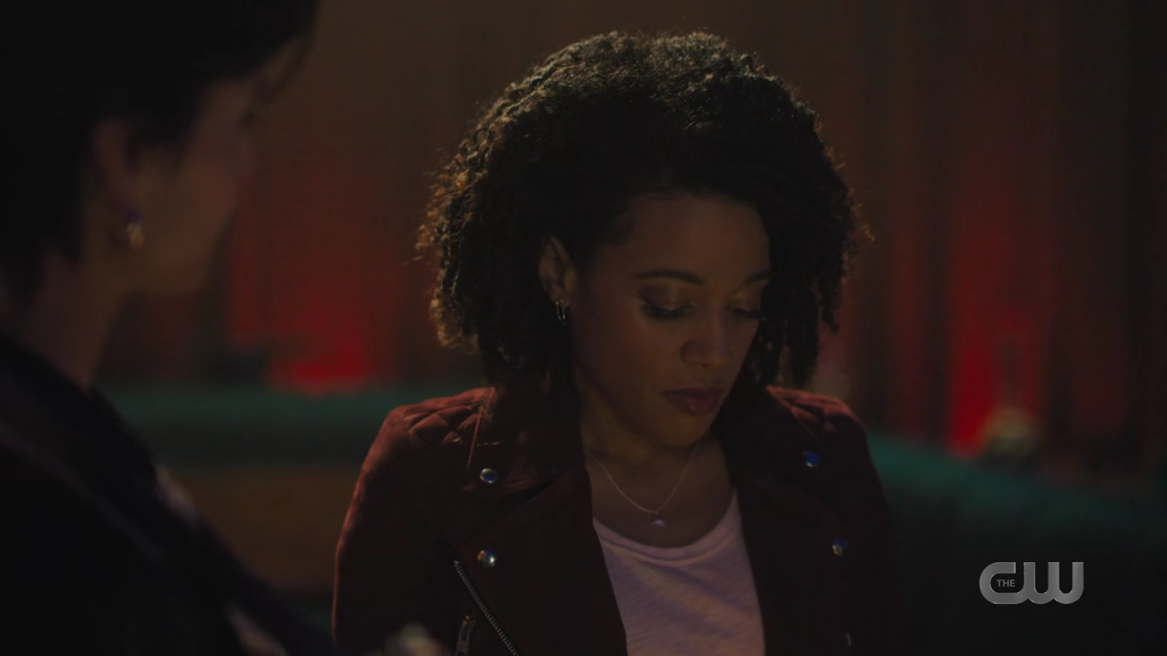 charmed-online-dot-nl_Charmed4x08Unveiled1714.jpg