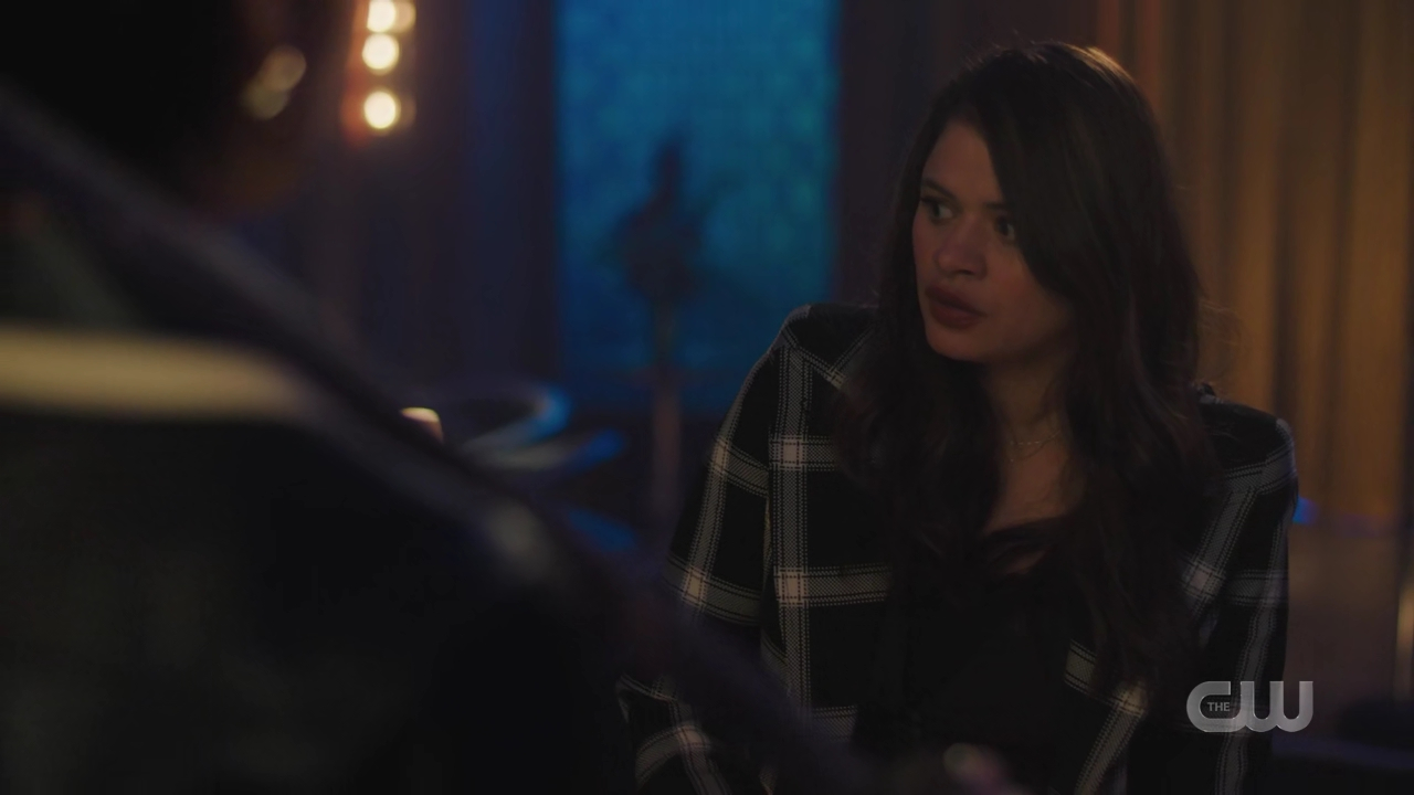 charmed-online-dot-nl_Charmed4x08Unveiled1717.jpg