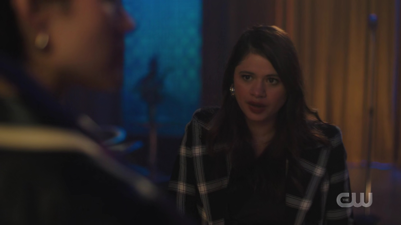 charmed-online-dot-nl_Charmed4x08Unveiled1722.jpg