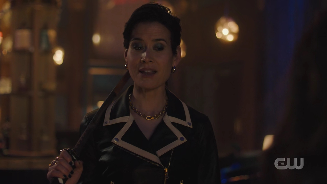 charmed-online-dot-nl_Charmed4x08Unveiled1725.jpg