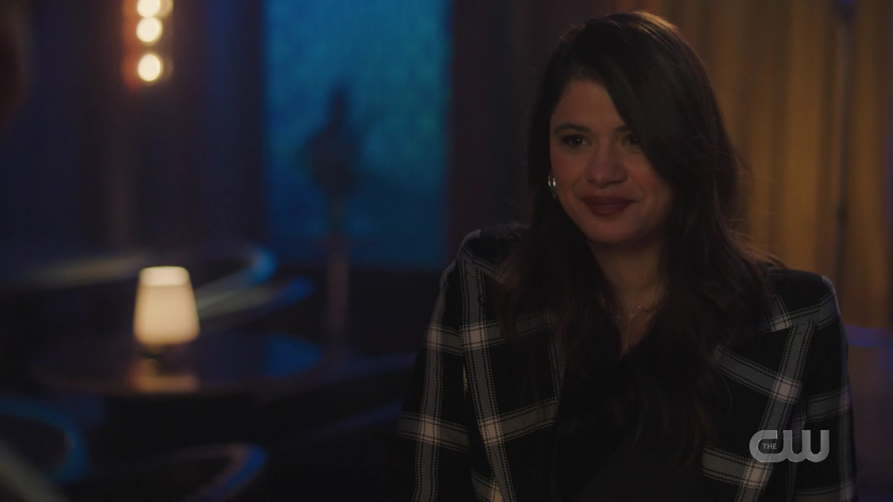 charmed-online-dot-nl_Charmed4x08Unveiled1742.jpg