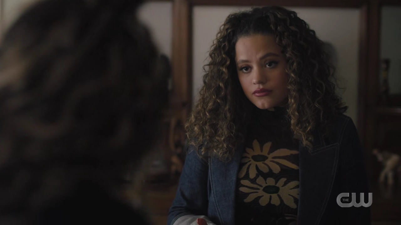 charmed-online-dot-nl_Charmed4x08Unveiled1809.jpg