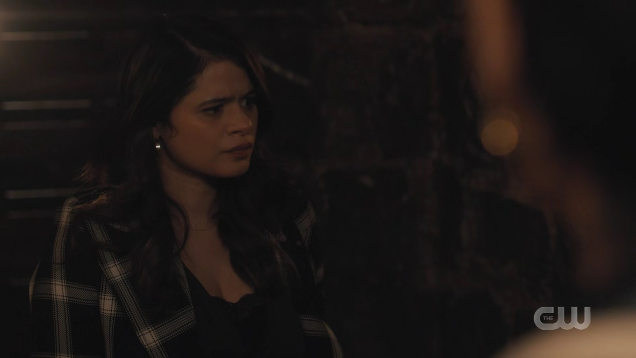 charmed-online-dot-nl_Charmed4x08Unveiled1839.jpg