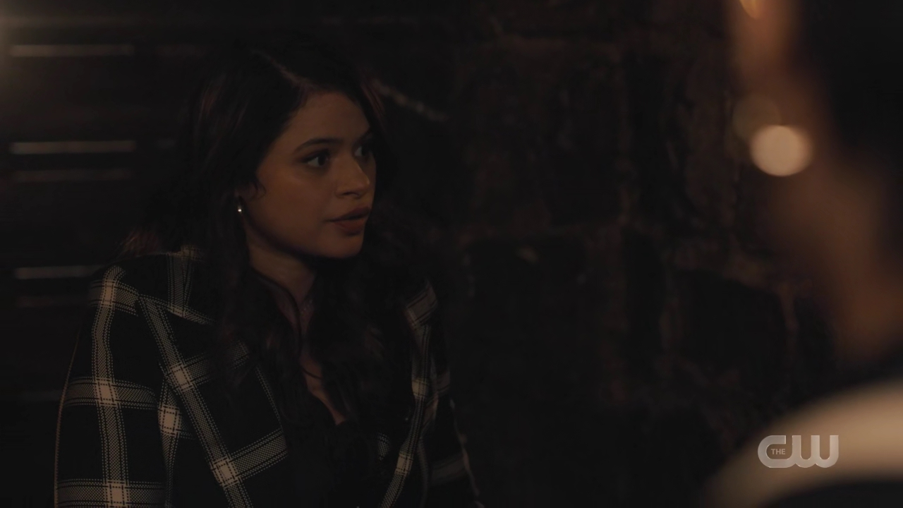 charmed-online-dot-nl_Charmed4x08Unveiled1860.jpg
