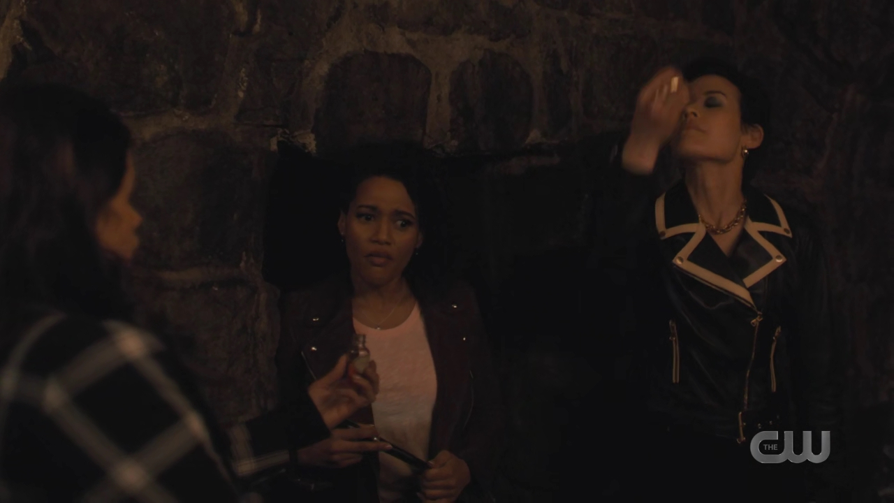 charmed-online-dot-nl_Charmed4x08Unveiled1880.jpg