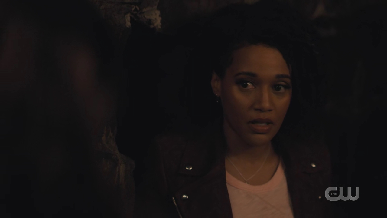 charmed-online-dot-nl_Charmed4x08Unveiled1905.jpg