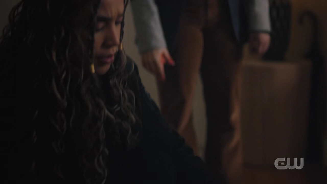 charmed-online-dot-nl_Charmed4x08Unveiled1913.jpg