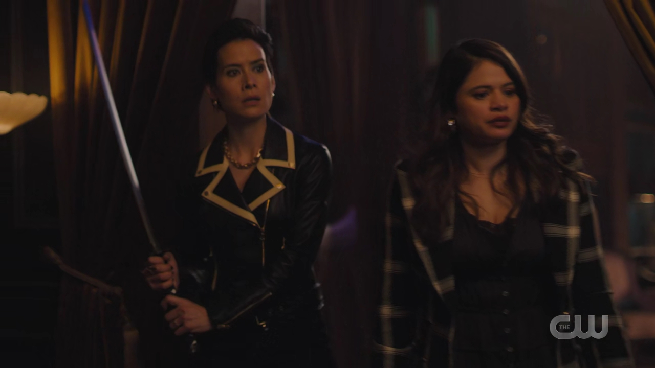 charmed-online-dot-nl_Charmed4x08Unveiled2029.jpg