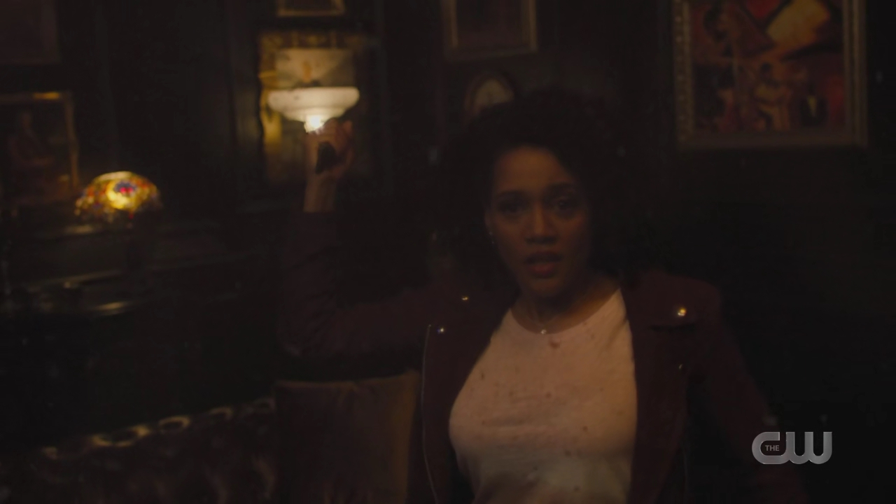 charmed-online-dot-nl_Charmed4x08Unveiled2037.jpg