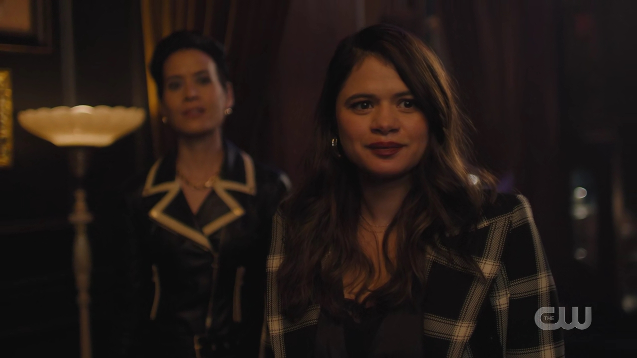 charmed-online-dot-nl_Charmed4x08Unveiled2043.jpg