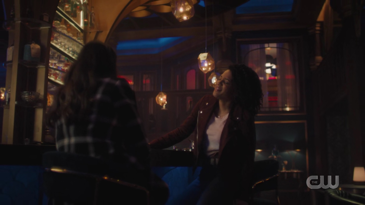 charmed-online-dot-nl_Charmed4x08Unveiled2146.jpg