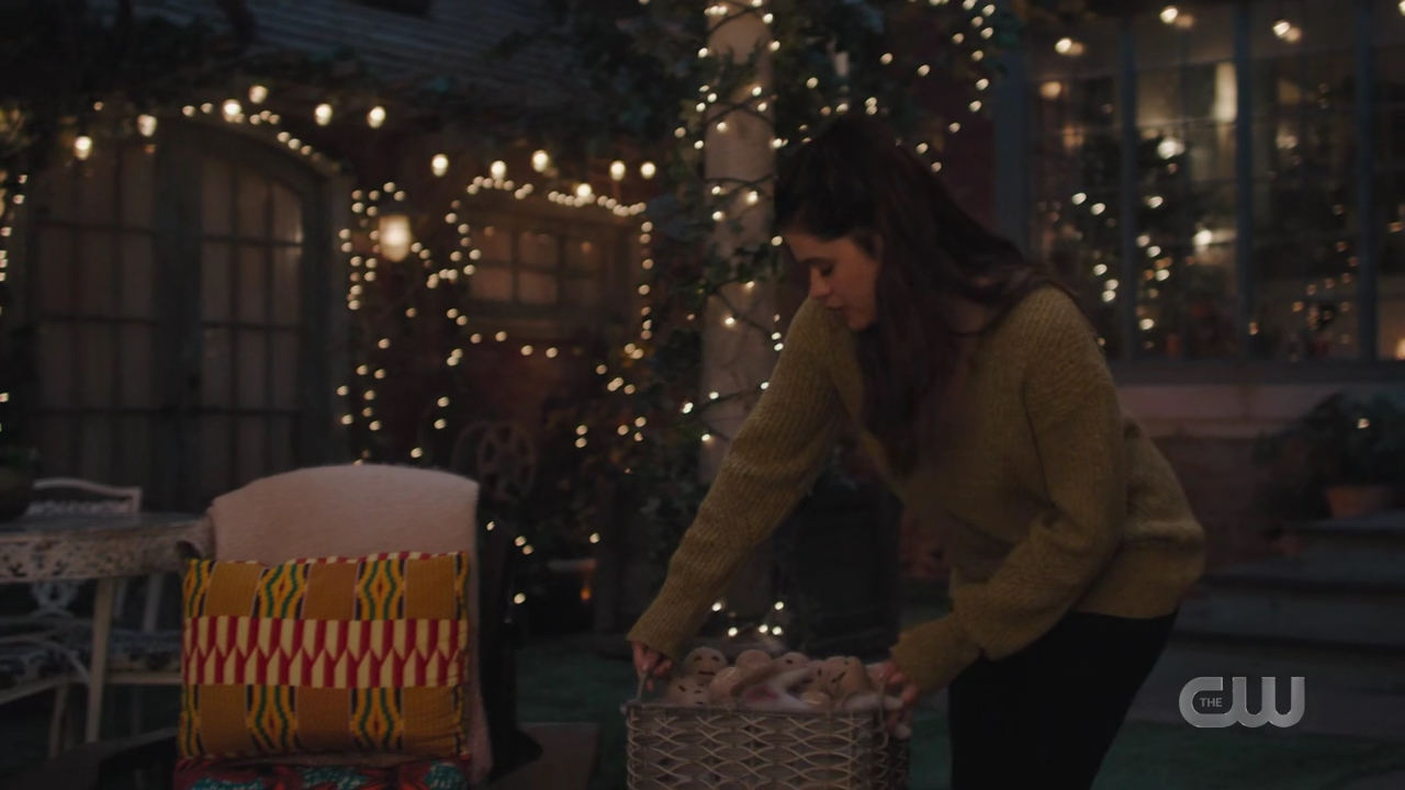 charmed-online-dot-nl_Charmed4x08Unveiled2259.jpg