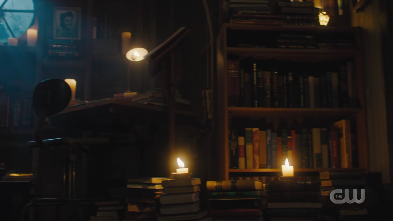 charmed-online-dot-nl_Charmed4x08Unveiled2320.jpg