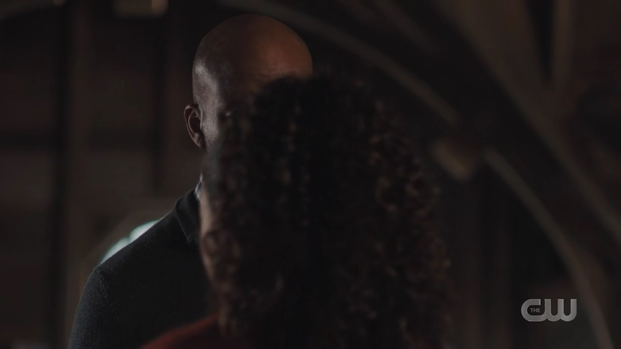 charmed-online-dot-nl_Charmed4x09TruthorCares0302.jpg