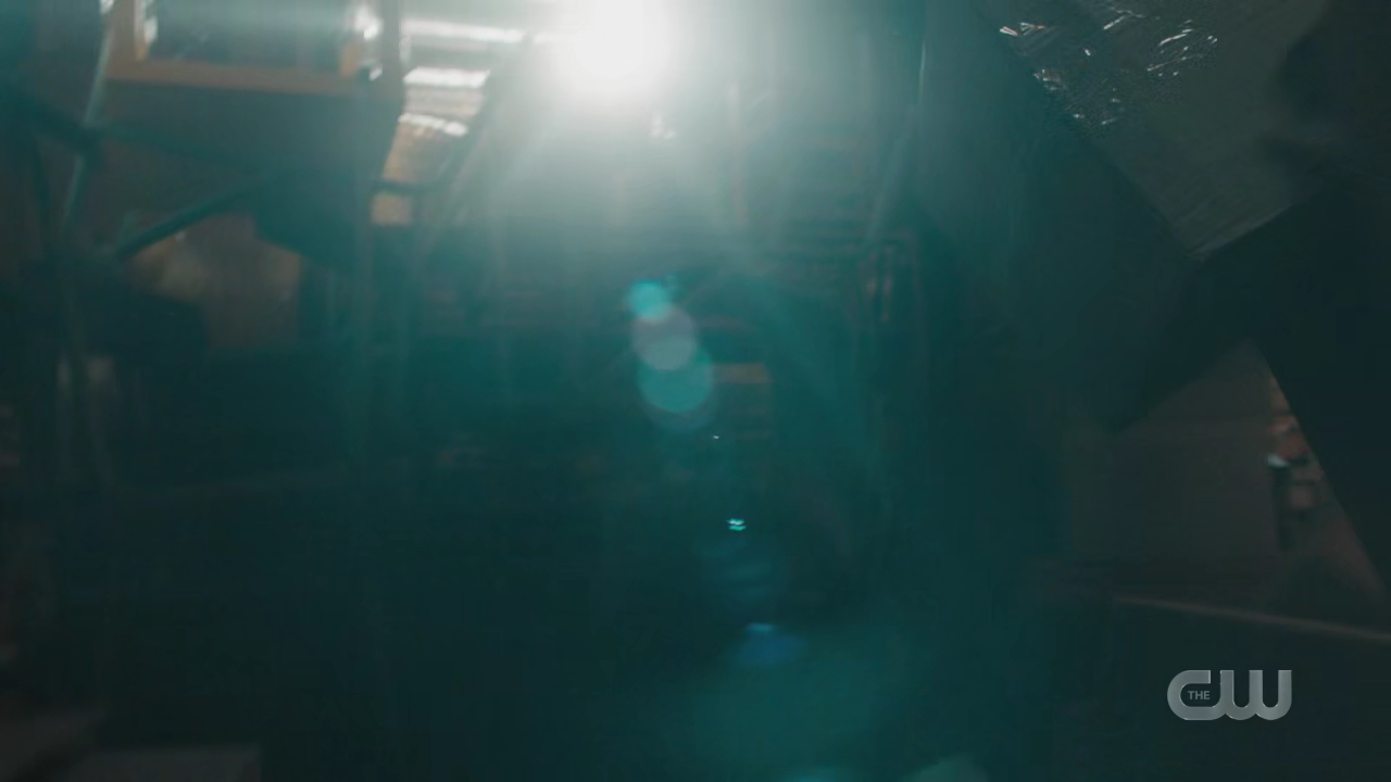 charmed-online-dot-nl_Charmed4x09TruthorCares0396.jpg