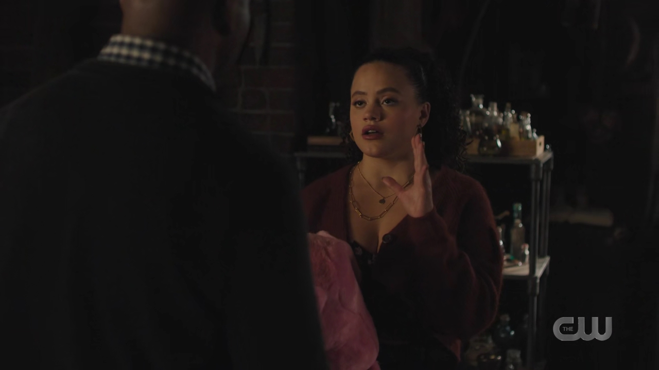 charmed-online-dot-nl_Charmed4x09TruthorCares0565.jpg