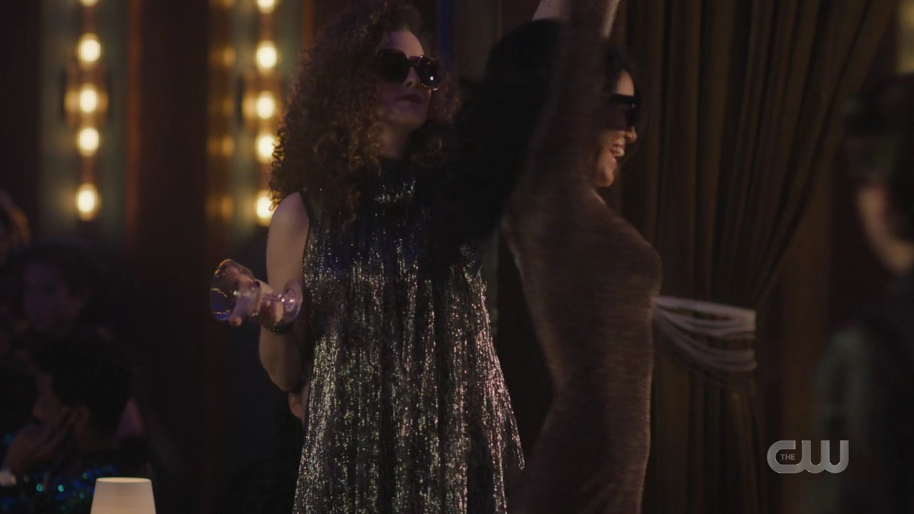 charmed-online-dot-nl_Charmed4x09TruthorCares0739.jpg