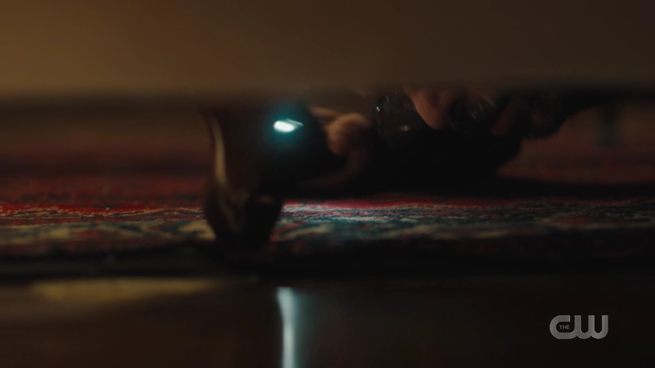 charmed-online-dot-nl_Charmed4x09TruthorCares0807.jpg