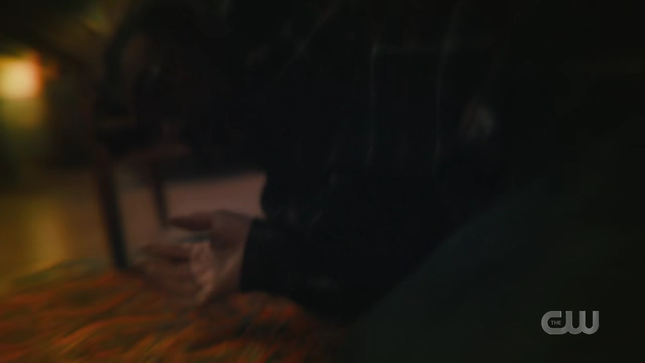 charmed-online-dot-nl_Charmed4x09TruthorCares0817.jpg