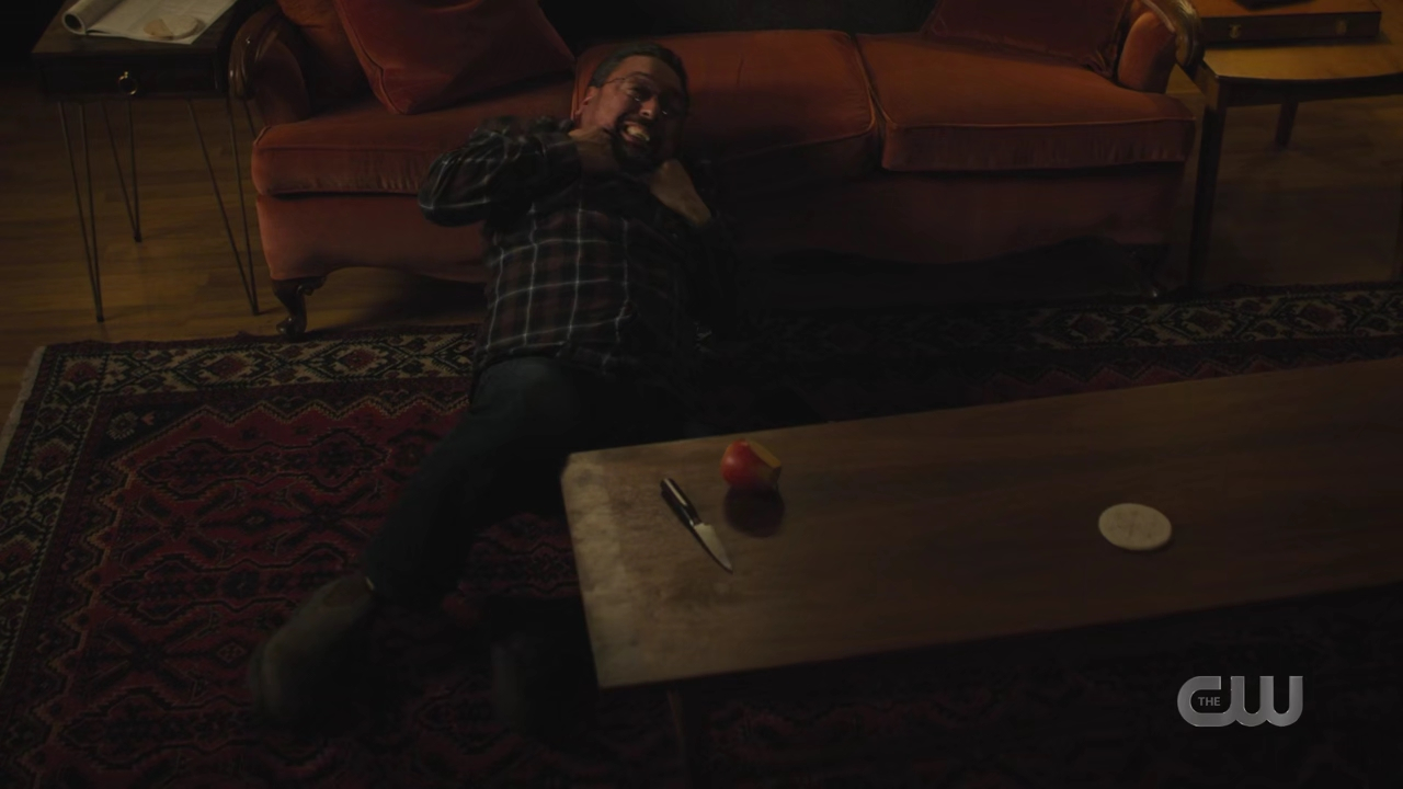 charmed-online-dot-nl_Charmed4x09TruthorCares0921.jpg
