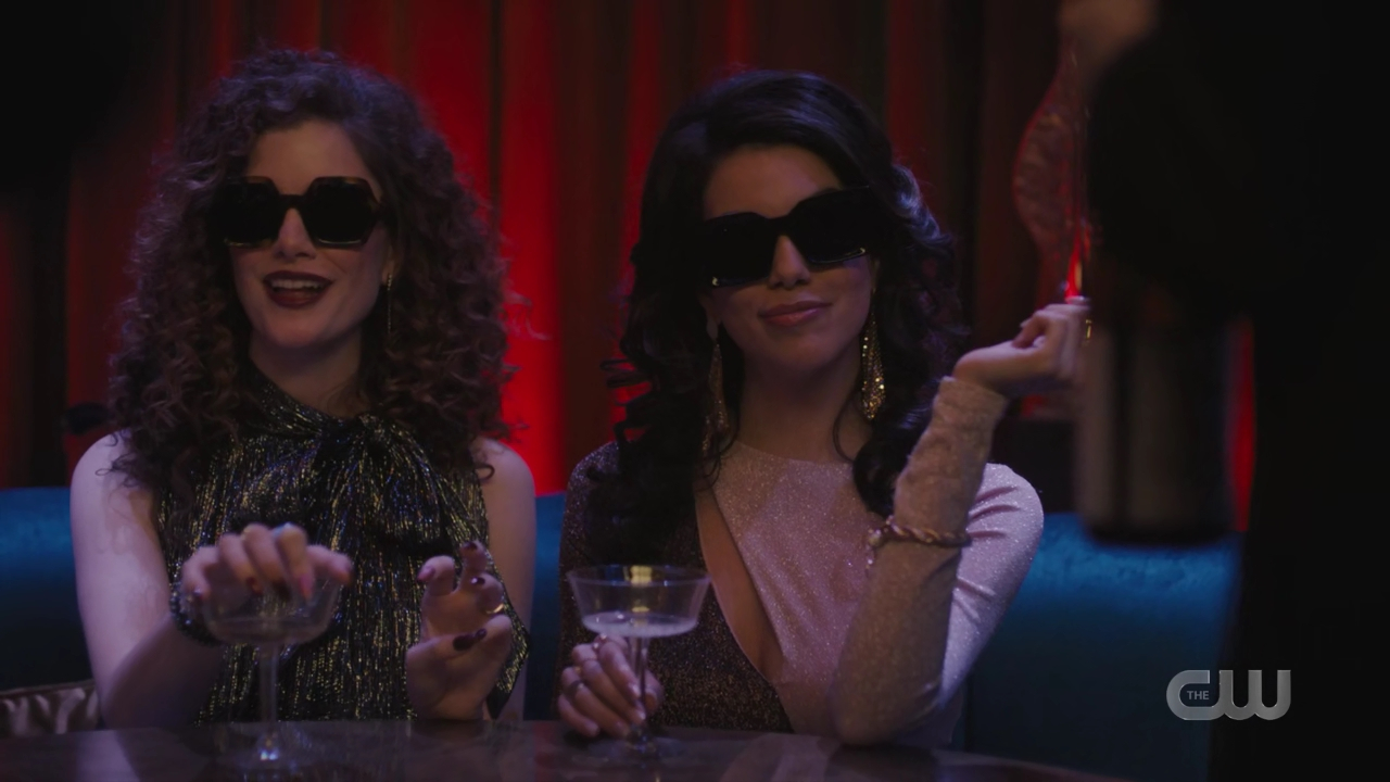 charmed-online-dot-nl_Charmed4x09TruthorCares0942.jpg