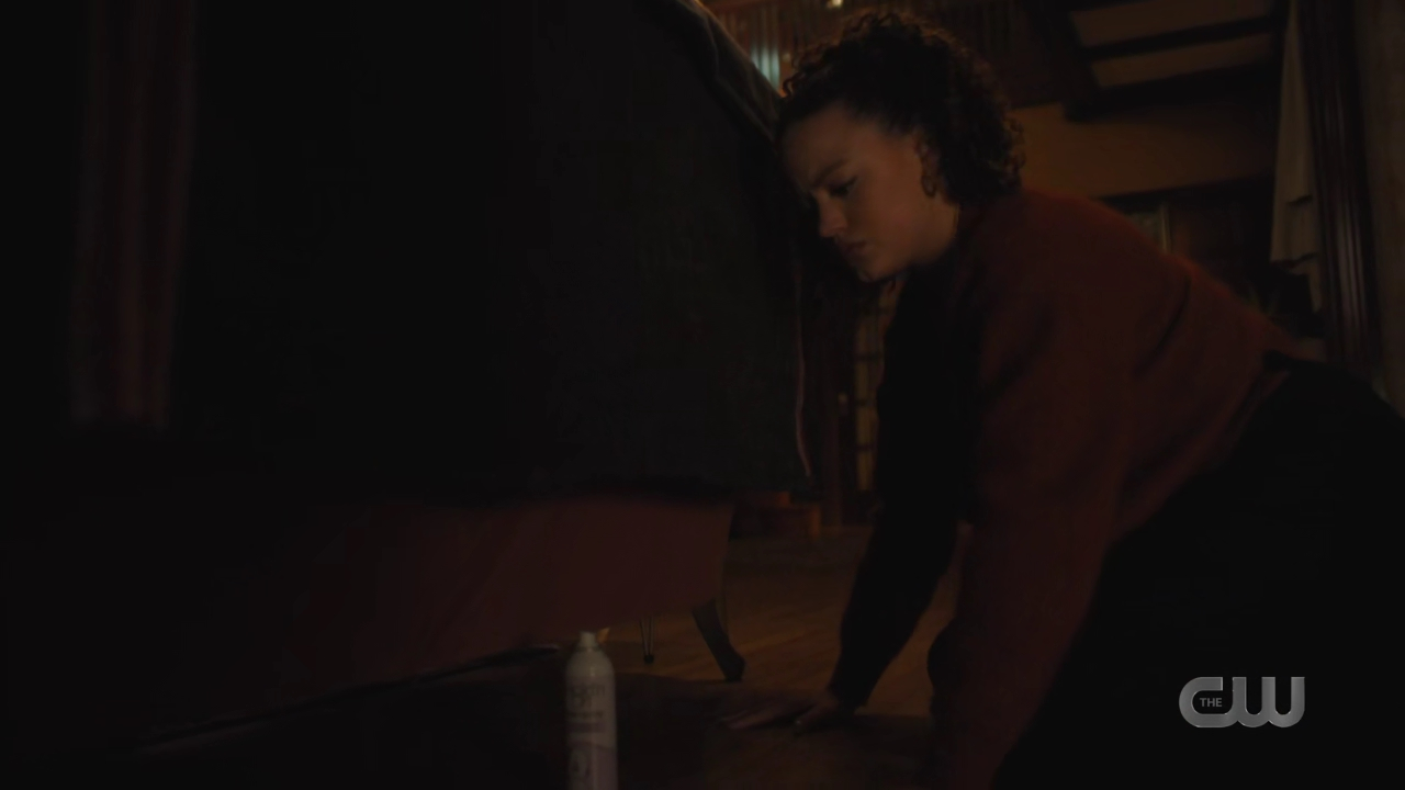 charmed-online-dot-nl_Charmed4x09TruthorCares1603.jpg