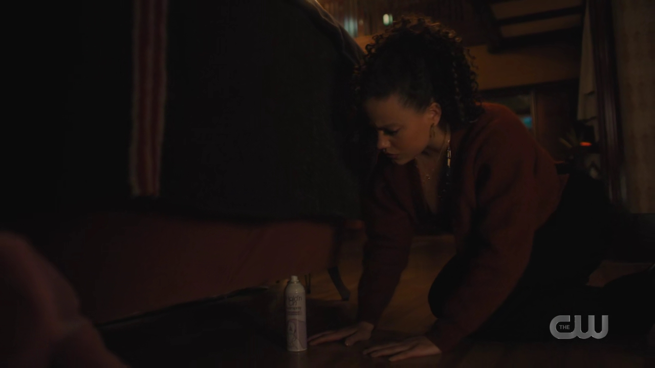 charmed-online-dot-nl_Charmed4x09TruthorCares1606.jpg