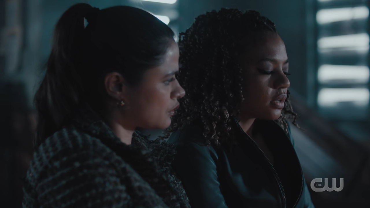 charmed-online-dot-nl_Charmed4x09TruthorCares1664.jpg