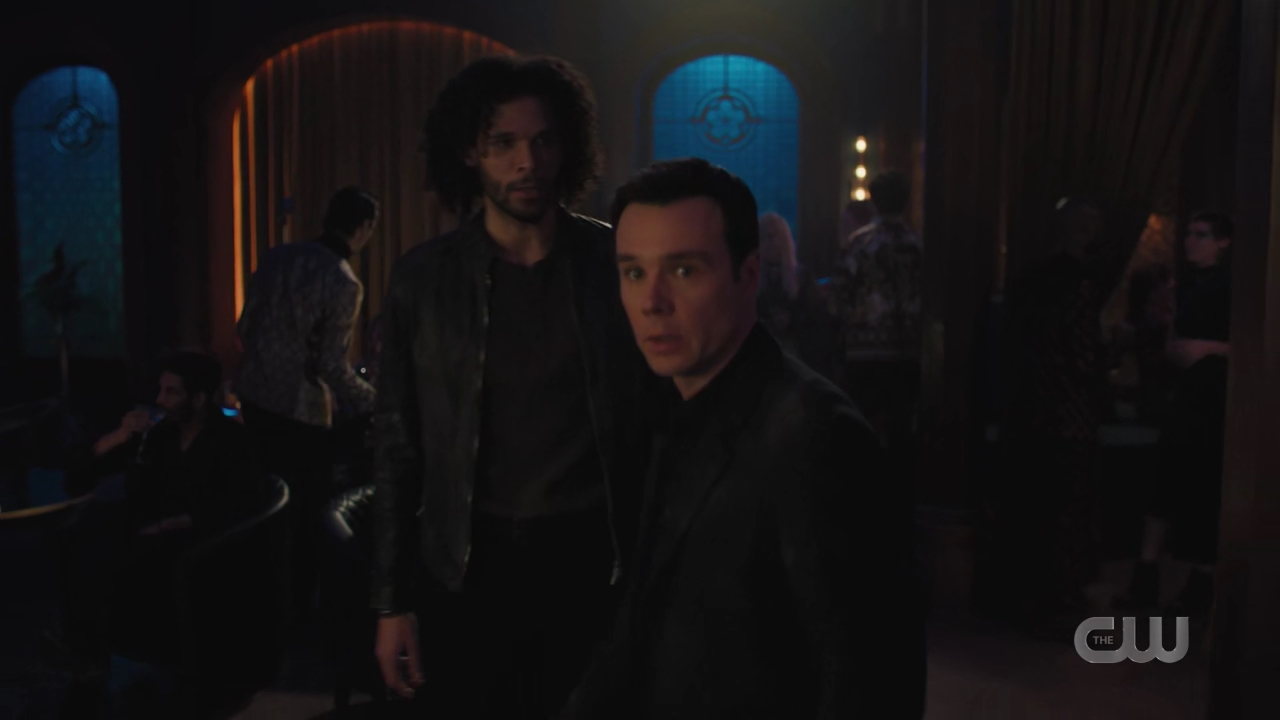 charmed-online-dot-nl_Charmed4x09TruthorCares1802.jpg