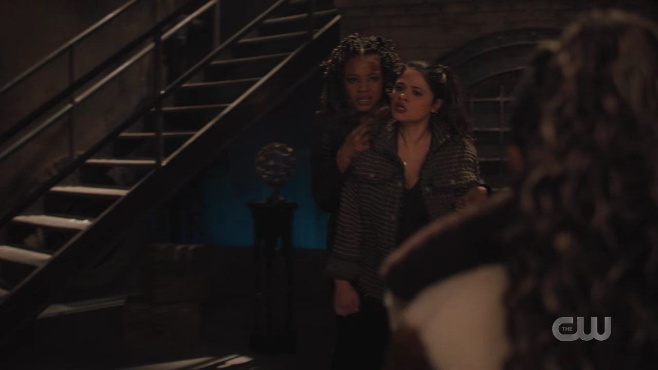 charmed-online-dot-nl_Charmed4x09TruthorCares1934.jpg