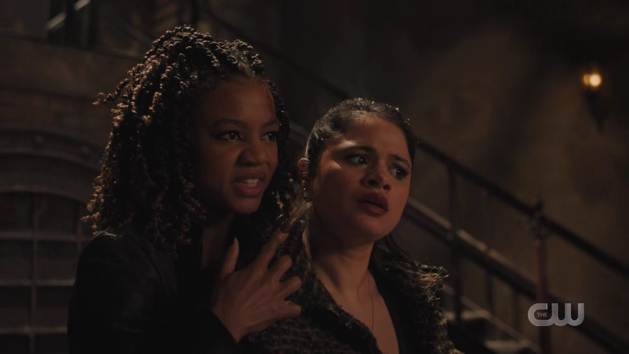 charmed-online-dot-nl_Charmed4x09TruthorCares1936.jpg