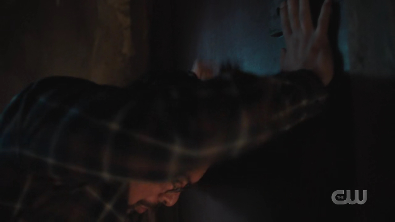 charmed-online-dot-nl_Charmed4x09TruthorCares2036.jpg