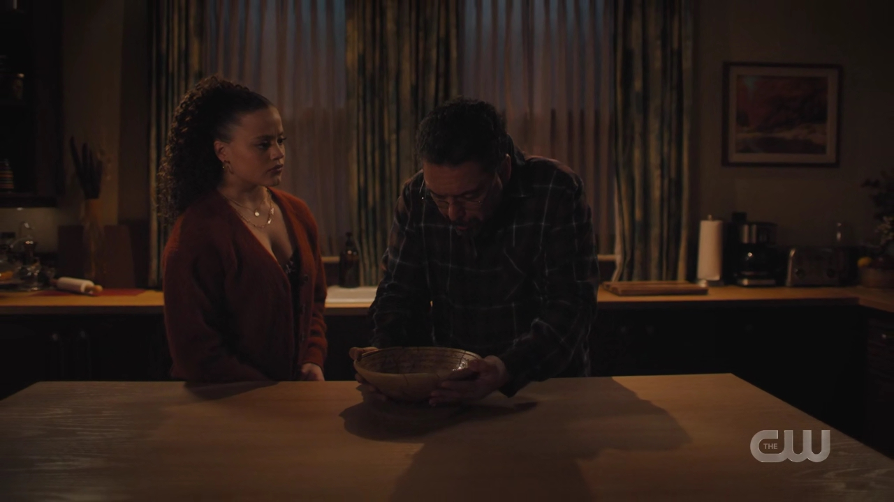 charmed-online-dot-nl_Charmed4x09TruthorCares2083.jpg