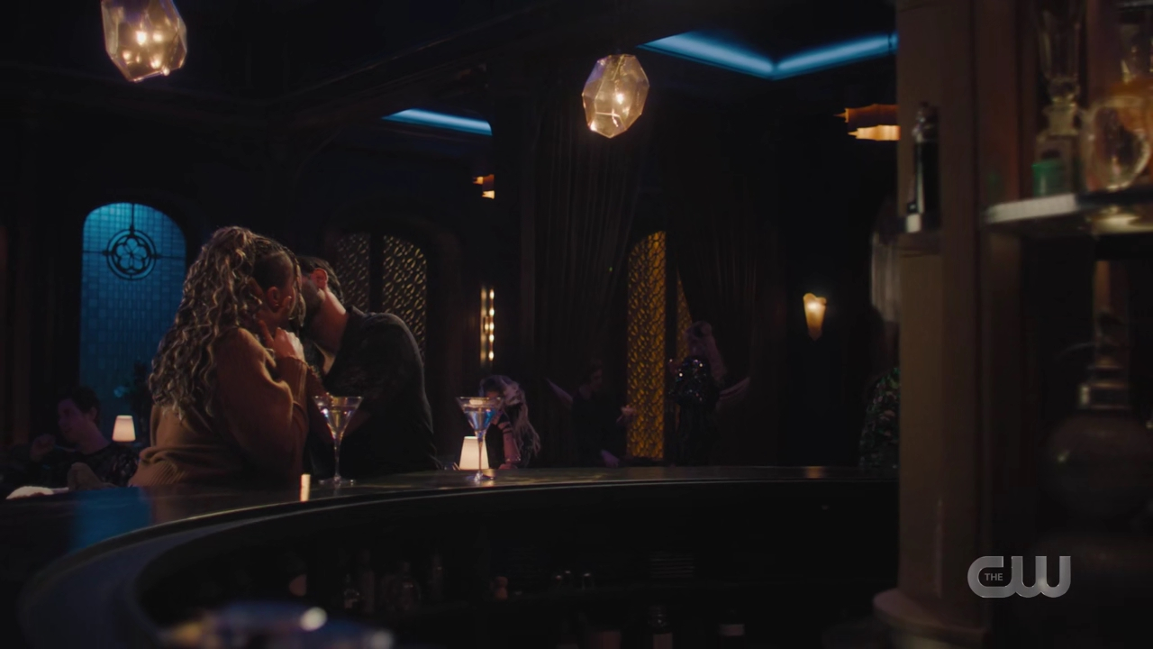 charmed-online-dot-nl_Charmed4x09TruthorCares2228.jpg