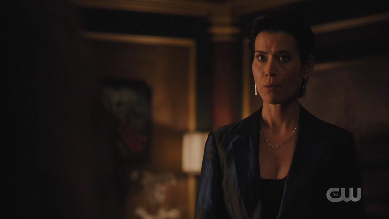charmed-online-dot-nl_Charmed4x10HashingItOut0471.jpg