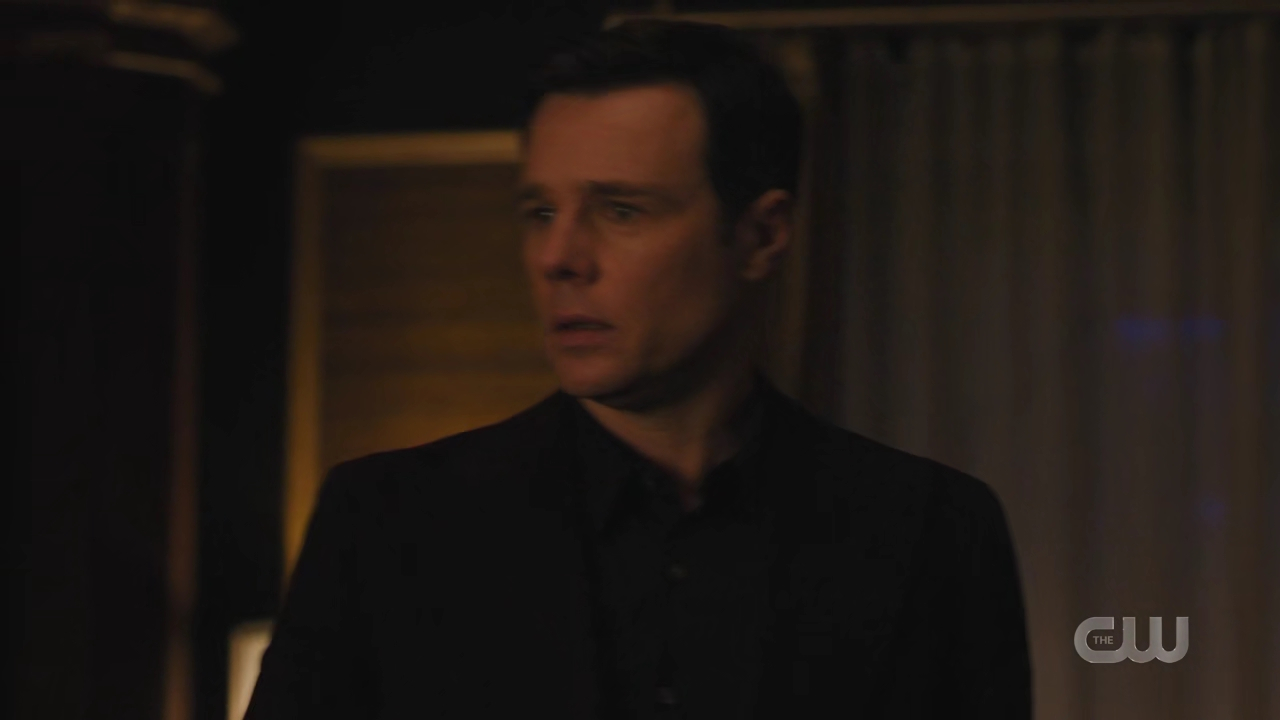 charmed-online-dot-nl_Charmed4x10HashingItOut0480.jpg