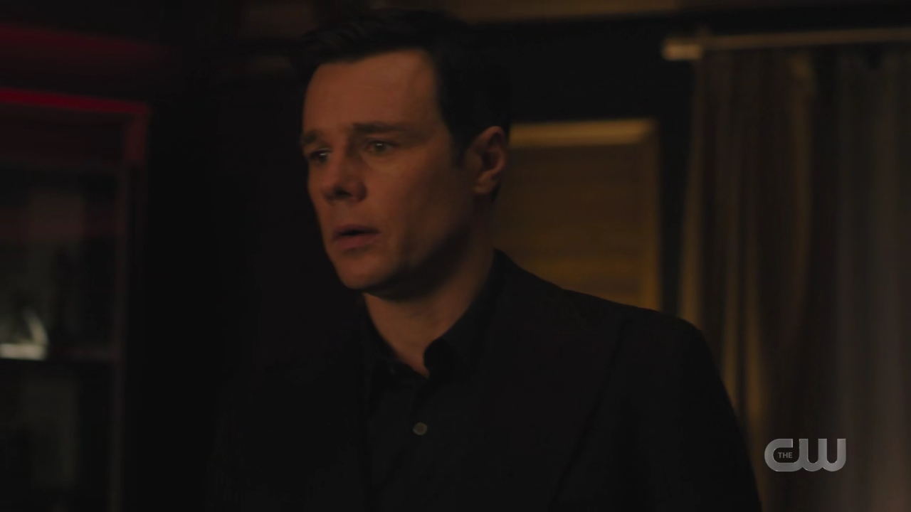 charmed-online-dot-nl_Charmed4x10HashingItOut0481.jpg charmed-online-dot-nl_Charmed4x10HashingItOut0481.jpg