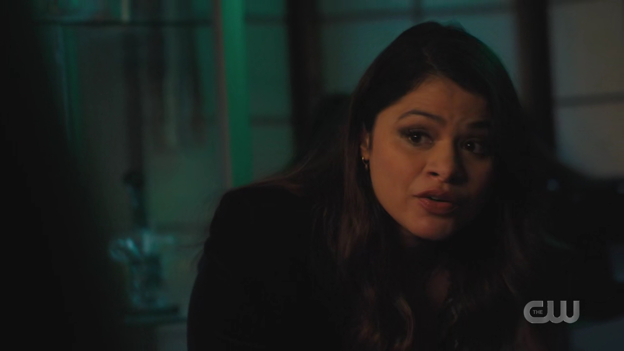 charmed-online-dot-nl_Charmed4x10HashingItOut0926.jpg