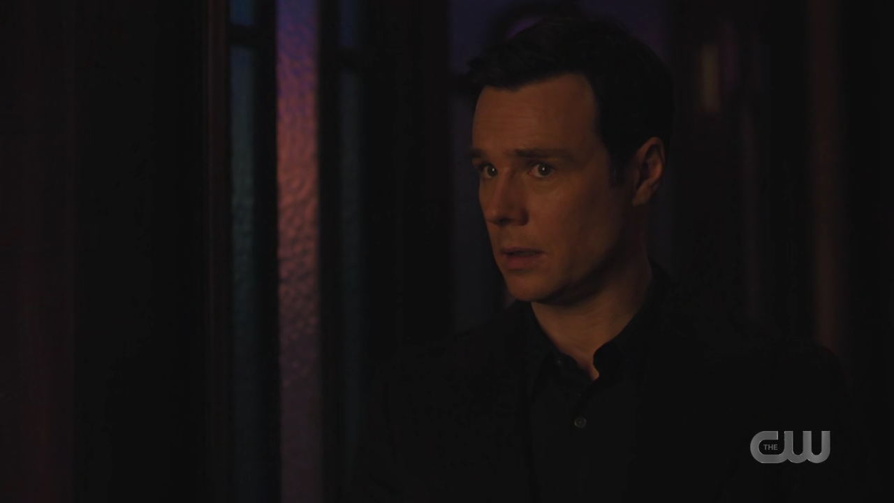 charmed-online-dot-nl_Charmed4x10HashingItOut1798.jpg